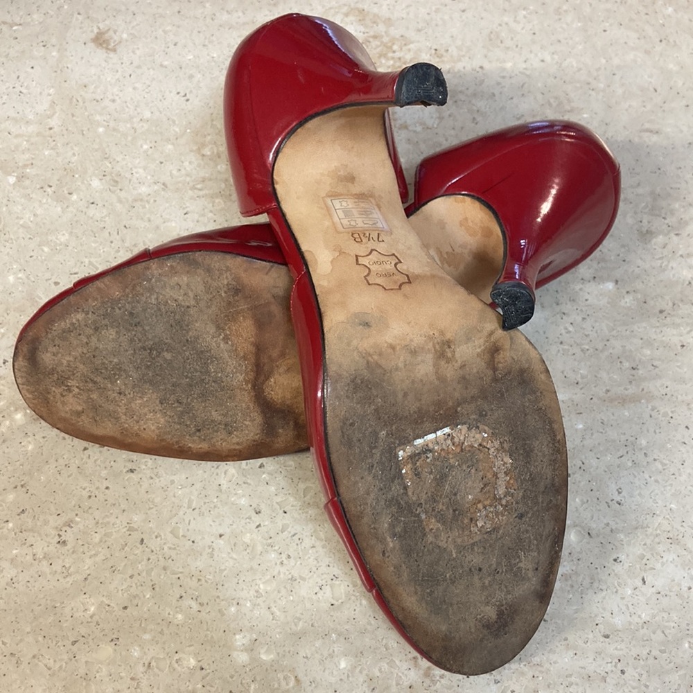 Rich Red Pumps - Picture 6 of 6